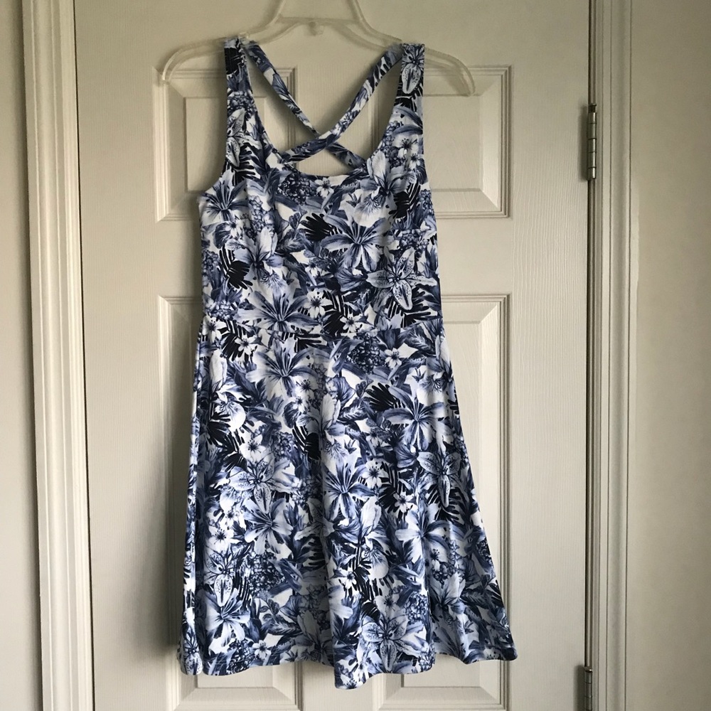 💛H&M Floral Dress